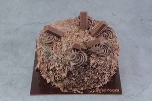 Kitkat Cake [500 Grams]