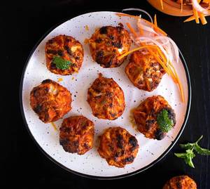 Veg Tandoori Momos (8 Pcs) 