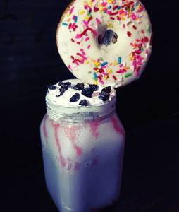 Black Currant Milkshake