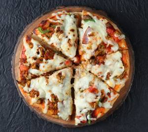 Chicken Cheese Pizza 