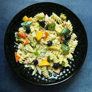 Veggie Alfredo (white)wheat Pasta
