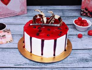 Strawberry Cake