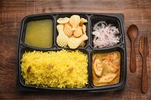 Pulao With Paneer Butter Masala