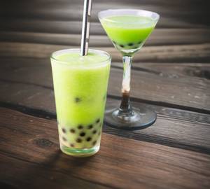 Honeydew melon bubble milkshake 