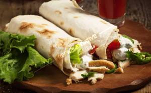 Chicken Tikka Cheese Roll