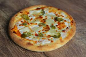 Jalapeno With Pineapple Menia Pizza