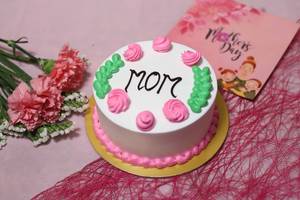 Vanilla Cake For Mom 