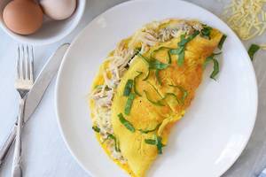 Omelette With Chicken And Veggies