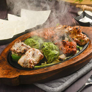 Assorted Chicken Kebab Box [8pcs]