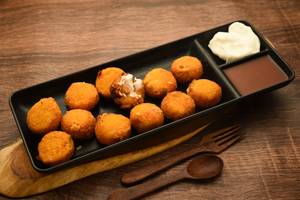 Cheesy Jalapeno Nuggets [12 Pieces]