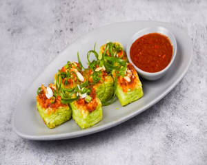 Schezwan Paneer Biscuit Pie