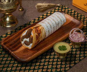 Fala Fal Patty Roll
