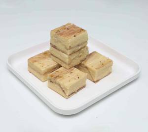 Banaras Soan Papdi 1 Kg