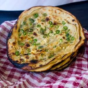 Mirchi Parantha