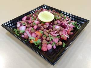 Boiled channa salad