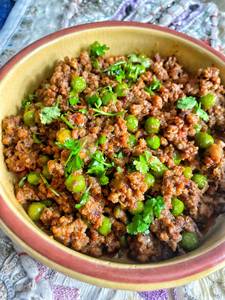Keema Matar