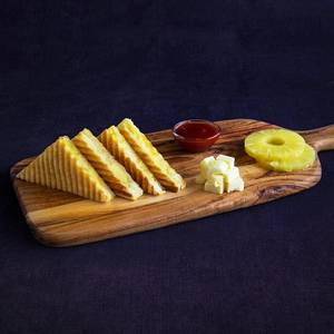 Cheese Pineapple Sandwich [grilled]
