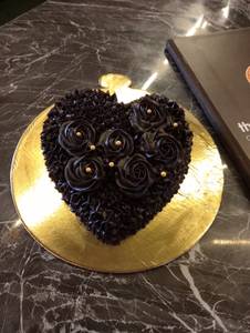 Heart Shape Chocolate Truffle Cake 