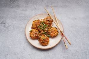 Veg Dragon Momos