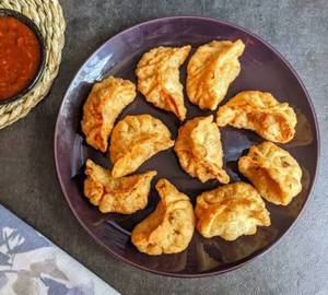Veg Fried Momos [6Pcs]