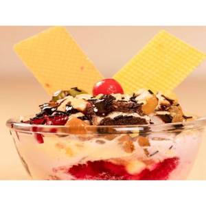 Gadbad Ice Cream (All Day Snack)