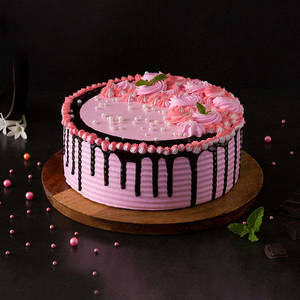 Light Choco Strawberry Cake