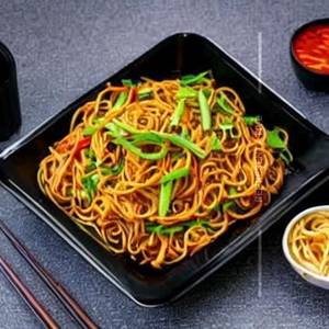 Veg Hakka Noodle