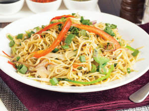 Veg Mix Chowmein