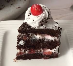 Black Forest Eggless Pastry