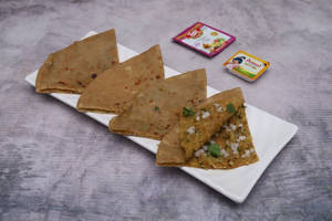 Aloo Pyaz Paratha