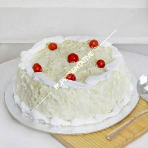 White Forest Fresh Cream Cake Half Kg