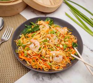 Prawns Triple Schezwan Noodles