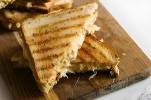 Cheese Sandwich (4 Slice )
