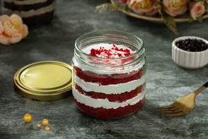 Red Velvet Jar Cake