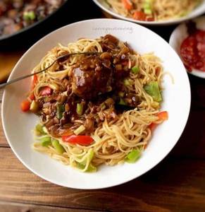 Veg Manchurian Gravy + Veg Noodles