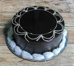 Chocolate Cream Eggless Cake (500 Grams)