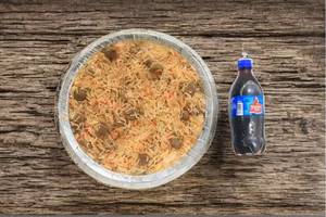 Hyderabadi Veg  Biryani + Soft Drink  ( 200 Ml )