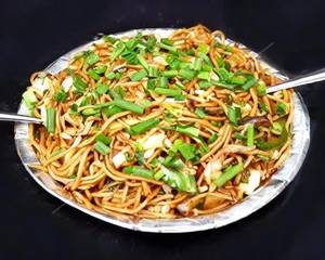 Veg Hakka Noodles