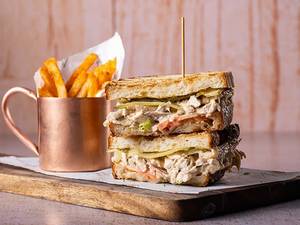 Smoked Chicken & Balsamic Mayo Sandwich