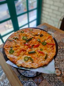 The Veggie Delight Pizza 11 Inches