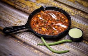 Assorted Veg. In Hot Garlic Sauce