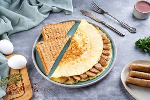 Chicken Sausage Omelette - With Toast N Butter