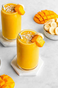 Mango Banana Smoothie