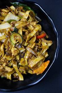 Chicken Malaysian Noodles