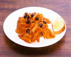 Chicken Pink Sauce Pasta
