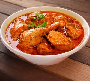 Chicken Curry+4 Roti+Pyaaz+Chutney