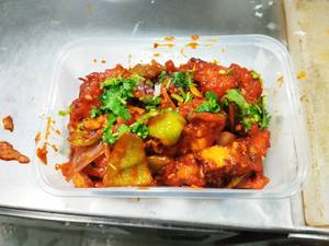 Paneer Chilli Dry (650-700gm Apx) + Cold Beverage