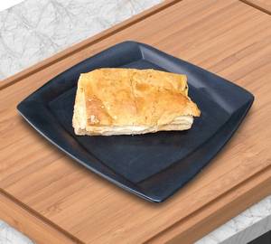 Veg Puff (1 Pc)