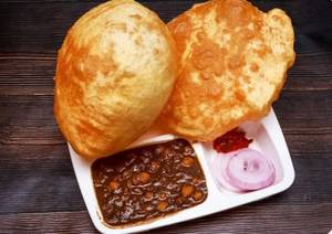 Chola Bhatura