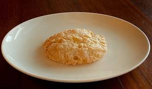 Almond Macron